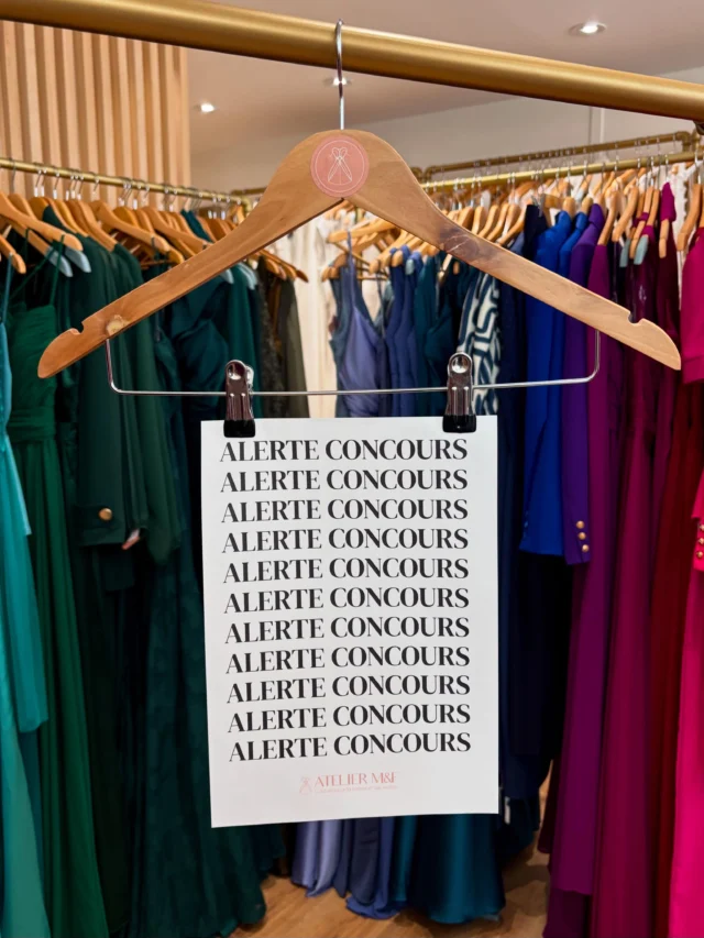 ✨ CONCOURS • 2 000 ABONNÉS ✨Déjà 2 000 abonnés à aimer notre univers et nos créations... Un immense merci de faire grandir l’Atelier M&F ! 🤍Pour célébrer cette étape et vous accompagner dans vos futurs plus beaux moments, nous vous offrons un bon d’achat de 50 € à valoir sur la tenue de cérémonie ou la robe de mariée de vos rêves (hors accessoires)✨👗🛍️ Pour participer :
1.	💕Liker cette publication.
2.	💍S’abonner à notre compte @atelier_m_et_f
3.	💬 Inviter en commentaire les futures mariées, demoiselles d’honneur ou invitées de votre entourage.
🌟 Bonus : Partagez ce post en story pour doubler vos chances !📅 Infos :
* ⏱️ Clôture des participations le 20/06 .
* 🏆 Annonce de la gagnante en story.Bonne chance à toutes ! 🍀🤍
#concours #mariage #robesdemariées #ateliermetf #lesherbiers